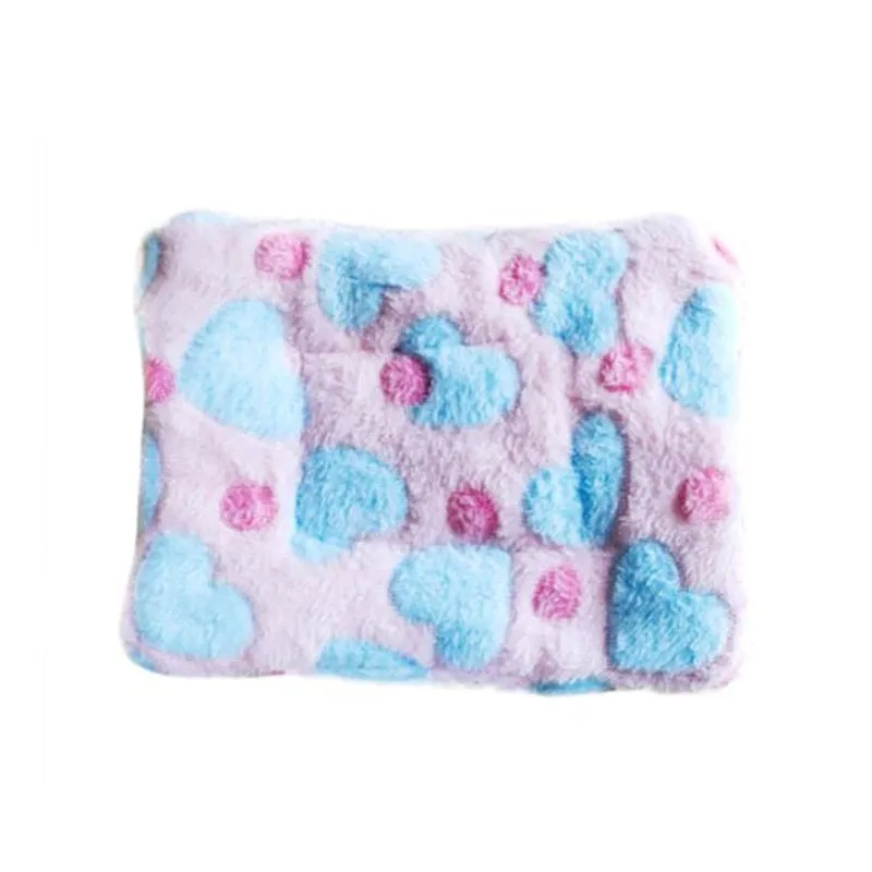 Cozy Winter Bed for Small Pets