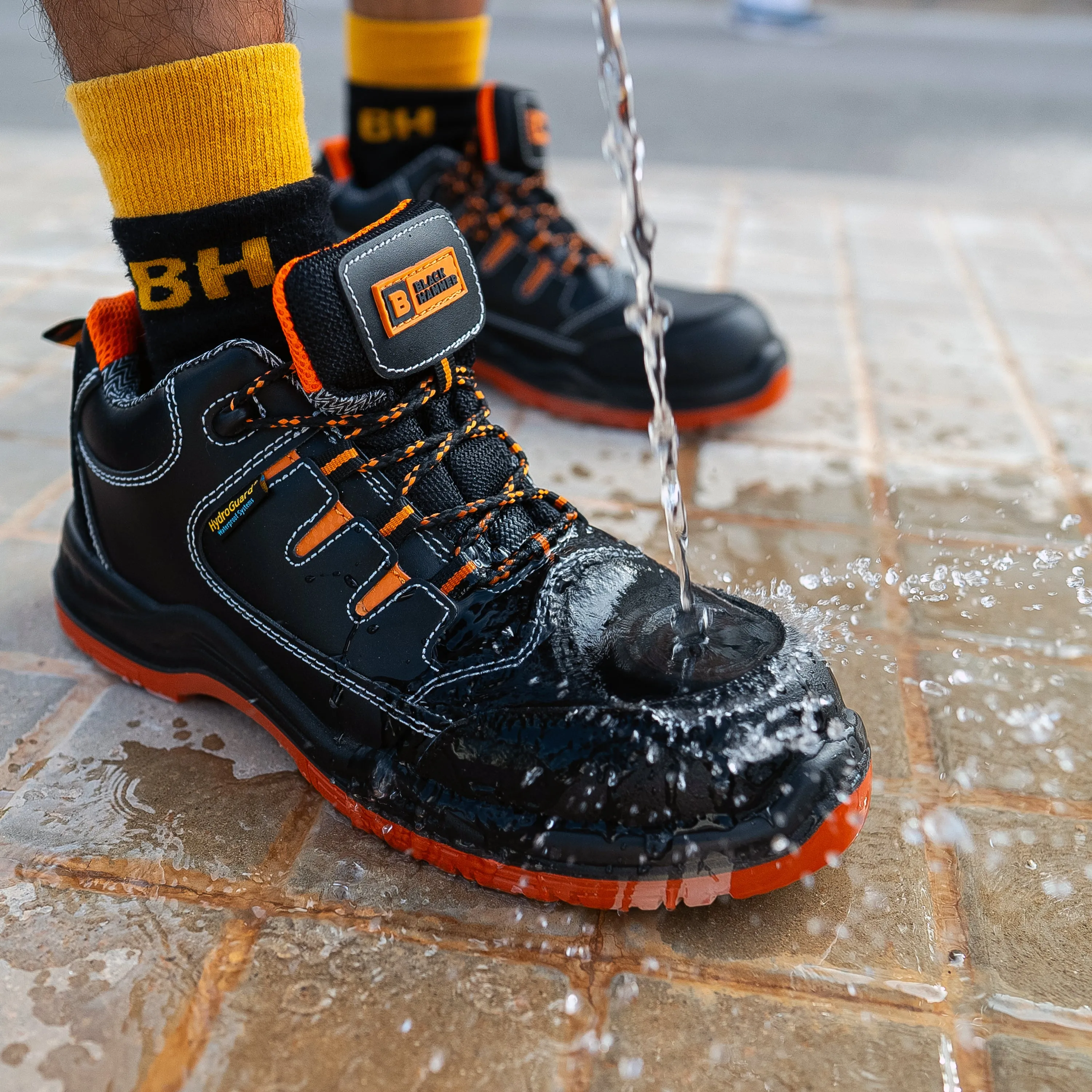 Hydroguard Waterproof Work Shoes | Extra Grip Safety Trainers S3 SRC 9007