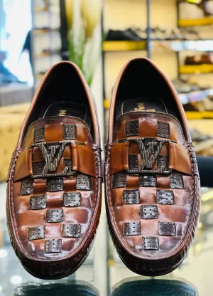 TWO-TONE BLOCK TEXTURE LOAFERS